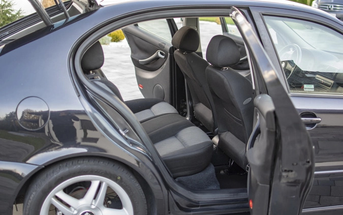 Seat Leon cena 15950 przebieg: 314550, rok produkcji 2003 z Nisko małe 742